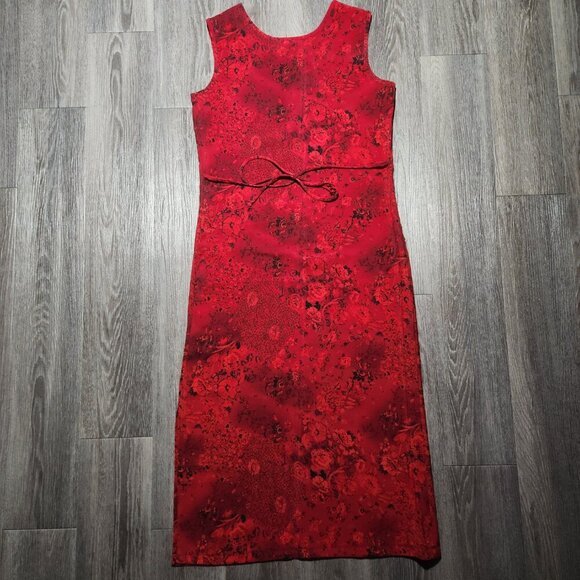Vintage 90s romantic dainty red floral midi dress from Wardrobe Essentials - Picture 10 of 16
